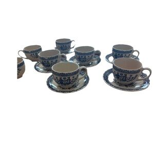 Vintage 70’s! Lot of 9 cups & 7 saucers Johnson Brothers Hearts and Flowers (O)